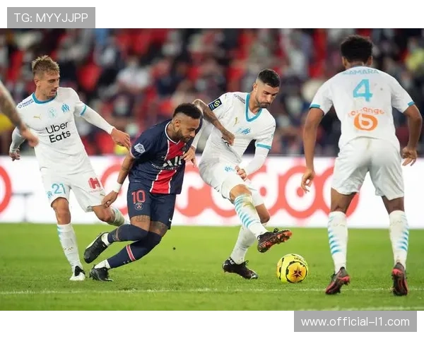 巴黎FC重返法甲再遇巴黎圣日耳曼,同城德比点燃新赛季焦点 巴黎FC重返法甲再遇巴黎圣日耳曼,同城德比点燃新赛季焦点