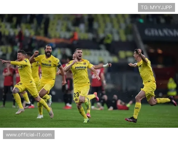 比利亚雷亚尔2-0莱万特，黄色潜水艇稳居前三